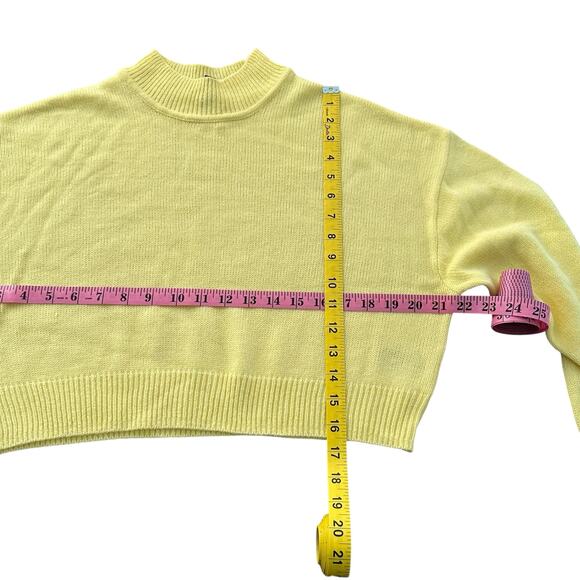 H&M Divided Women Yellow Crop Sweater Size S - Picture 4 of 7